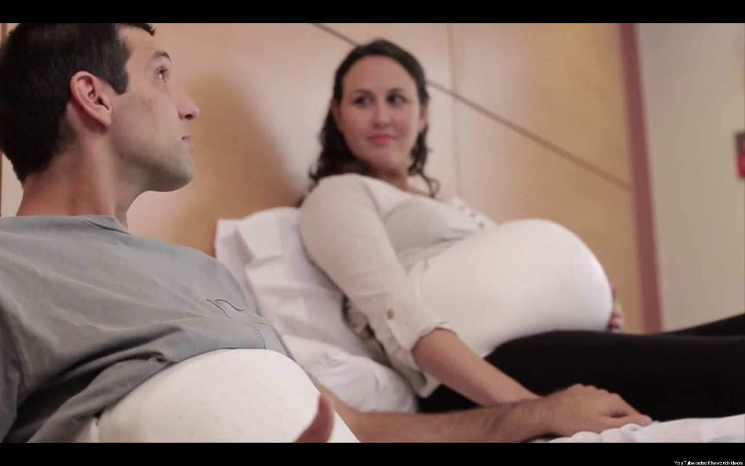 Pregnant dad. Pregnant dad. беременная женщина. Pregnant vs daddy. Pregnant dad.