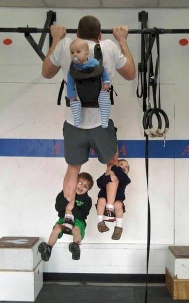 Je fais du sport avec mes enfants - Crédit photo @reddit Je fais du sport avec mes enfants - Crédit photo @reddit