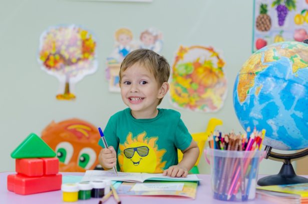 Ecole maternelle dès l'âge de 3 ans Ecole maternelle dès l'âge de 3 ans